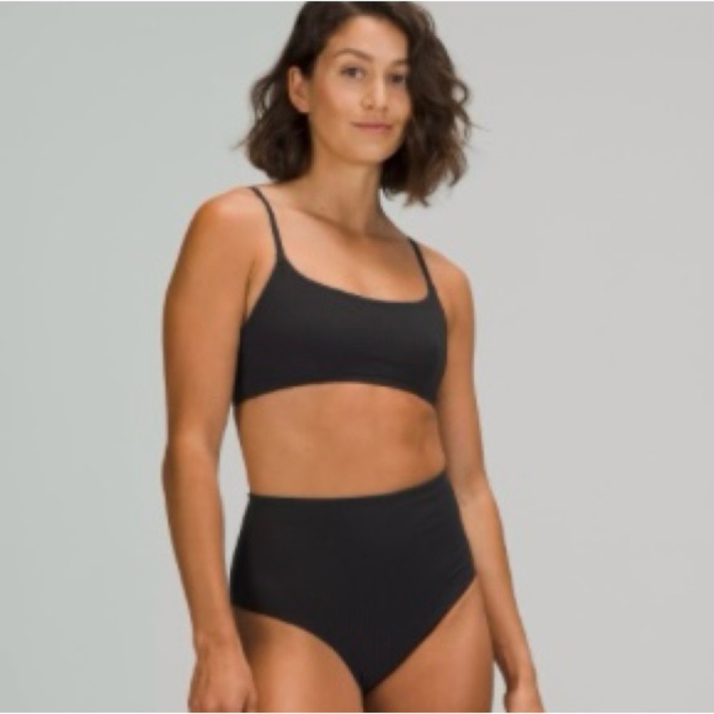 Lululemon Seersucker Black Bikini Set Women’s Size Medium